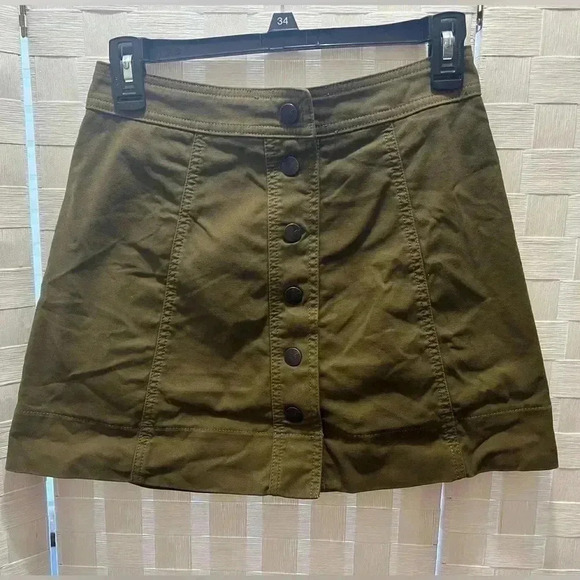 Madewell Olive Green Denim, Size 0, Mini Skirt, Great Condition, Great Quality - Picture 5 of 11